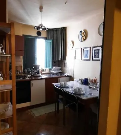 Alojamento de Acomodação e Pequeno-almoço Alessi
